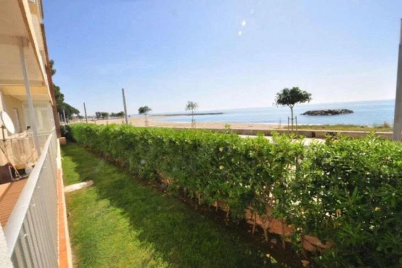 Επικοινωνία με το Apartamento Vista A La Playa Para 4 Personas En Cambrils